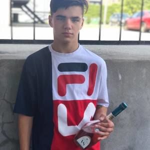 Meet your Posher, Tommy